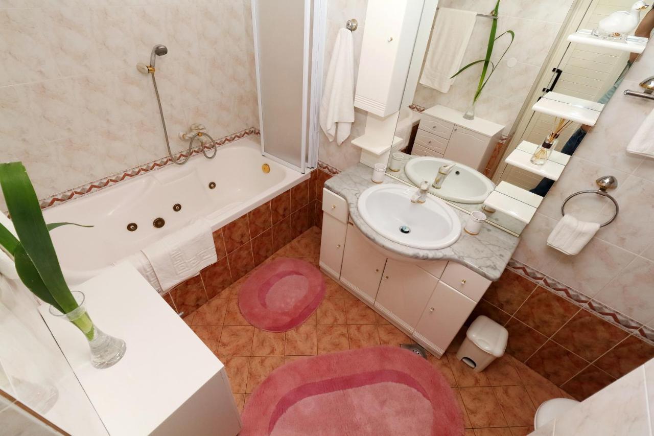 Apartman Nika - Marija Макарска Экстерьер фото